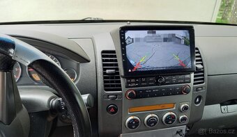 Nissan Pathfinder - 17