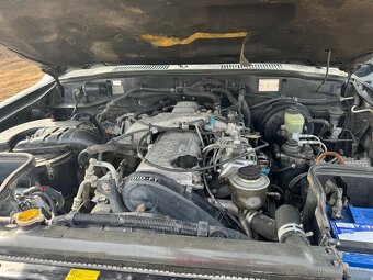 Toyota Land Cruiser 80 - 17