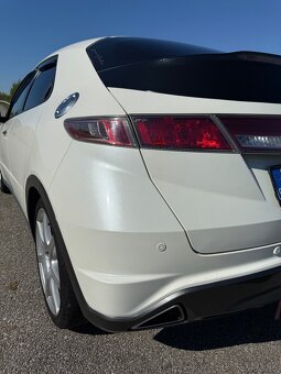 Honda Civic 8g 2011 1.8 vtec sport - 17