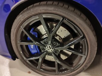 VW Golf 8 R - 17