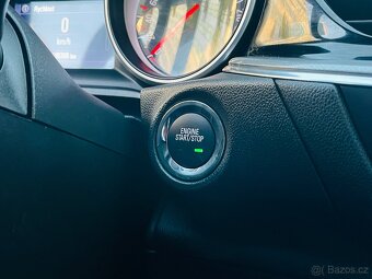 Opel Insignia 2.0 CDTI 125KW MANUÁL LED LUX NAVI SERVISKA - 17