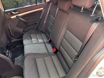 Škoda Octavia Scout 2.0 TDI 103 kW, r. 2010 - 17