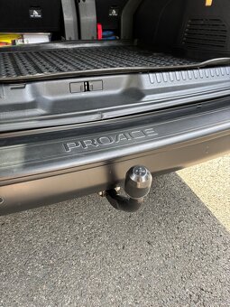 Toyota Proace Verso 2.0d - 17