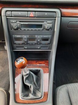 AUDI A4 AVANT 2.0TDI - 17