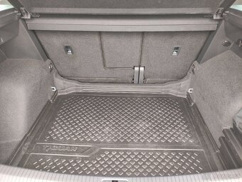 VW Tiguan DSG 4Motion FullLED KAMERA TAŽNÉ MY 22 - 17