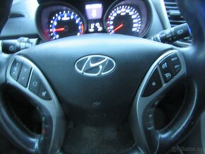 HYUNDAI I30 1.6 DOHC 88kw.r.v.2015 nové v čr. - 17