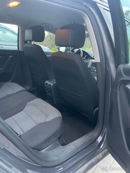 Volkswagen Passat 2.0 TDI, r.v. 2011, 305 xxx km - 17