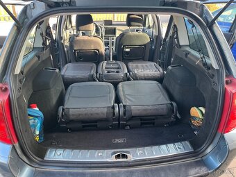 Peugeot 307SW 2.0HDI 100kW - 7-míst,topení WEBASTO - 17