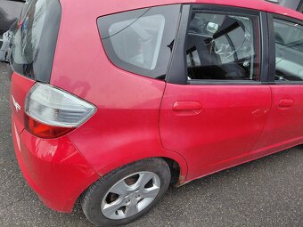 HONDA JAZZ 1.3i, 73kW, 160000km, TOP CENA - 17