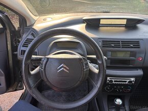 Citroën C4 1.4i 16V - 17