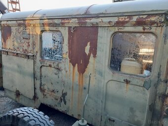 Skříňova nástavba, dílna V3S - 17