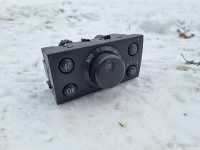 Opel Vectra C facelift kombi - náhradní díly - 17