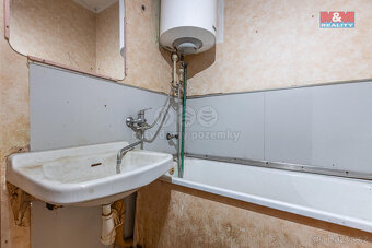Prodej bytu 3+1, 82 m², Stráž, ul. Stráž - 17