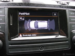 Volkswagen Golf VII 2.0i TSI 220PS GTI M/T - 17