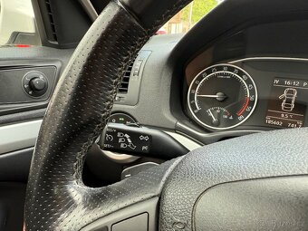 Škoda Octavia II RS 2.0tdi (125kw-CEGA) DSG-NAVI-TAŽNÉ-18”- - 17