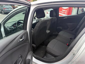 Opel Astra 1.6 CDTi Enjoy • 2/2017 • 81 kw • Původ ČR - 17