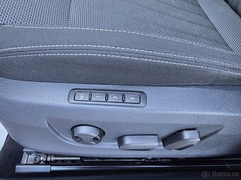 SUPERB 3 DSG 2,0TDI 110kW STYLE LED NAVI KAMERA ACC ČR -DPH - 17