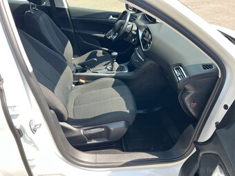 Peugeot 308 SW 1.5BHDi 130PS Activ 1.Maj. DPH CZ - 17
