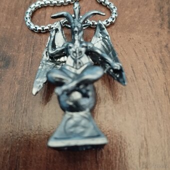 Metal,Rock,CD,DVD,EP,násivky,retiazky,odznaky,plagáty,trická - 17