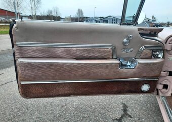 1959 Cadillac Coupe Deville - 17