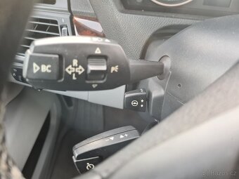 BMW X5 4.8i e70 261kW Nájezd 174tis km - 17