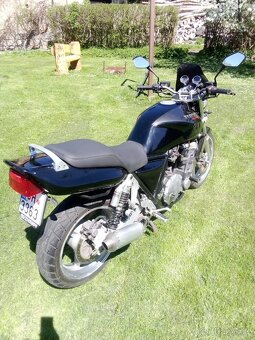 MV Agusta Brutale 910 a Honda CB 1000 super four big one - 17