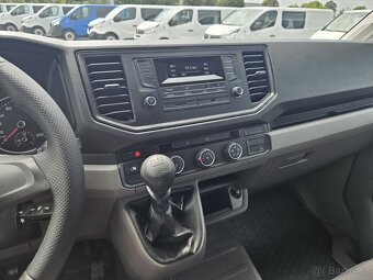 Volkswagen Crafter L3H2 6 miestne 2.0TDi/140hp - 2019 - 17
