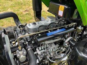 Traktor HUAXIA HX804 - 80HP - 17