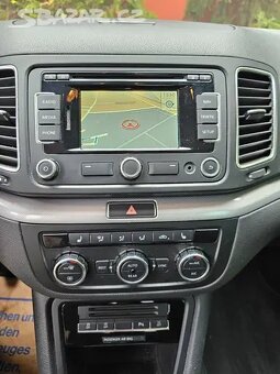 VW Sharan 2.0 TDI 103kW,4x4,Xenon,Navi,Serviska,Webasto. - 17