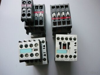 STYKAČ SIEMENS a ABB   90 kč - 17