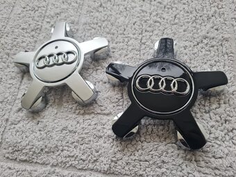 Stredové krytky - pukličky kolies AUDI - 17