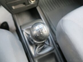 Chevrolet Aveo 1.2i 55 kW 1.MAJITEL SERVISKA - 17