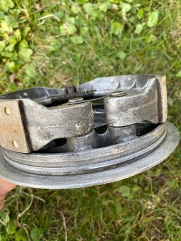 ORIGINÁL NEPOUŽITÉ PŘEDNÍ KOLO 16 NA MOTOCYKL JAWA ČZ - 17