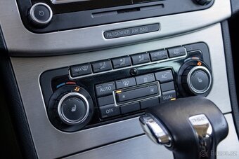 Volkswagen Passat Variant 2.0 TDI, R-Line, 4-Motion DSG - 17