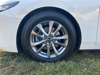 Mazda 3 2.0 Skyactiv-G122 Led, Head UP, adaptivny tempomat - 17