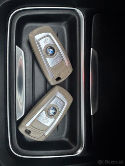 F30 - 17