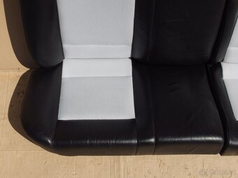 Sada sedaček Škoda Octavia I RS - 17