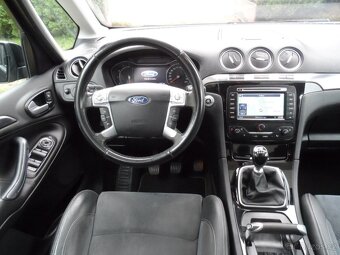 Ford Galaxy 2.2 TDCI 147 KW Titanium,Xenon,Navi,7Míst - 17