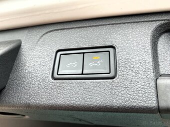 VW Passat 2.0 TDI, DSG, 140 kW, r. 2019, Highline, kůže, DPH - 17