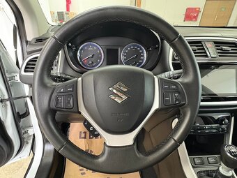 Suzuki SX4 S-Cross 1.4 BoosterJet PREMIUM 1.MAJITEL - 17