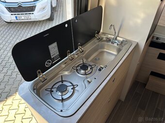 Forster 636 HB zvedací střecha - 17