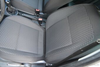 Škoda Fabia combi II 1.6 TDi 66kw/90k. r.v.8/2014, Amb.+,ČR - 17