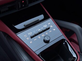 Porsche Cayenne Turbo E-Hybrid Matrix,Bose,Soft Close, Pano - 17