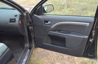 Ford Mondeo 2,0 TDCi - 17