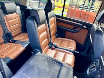 VOLKSWAGEN TOURAN CROSS 2.0 TDI,7 míst  - 17
