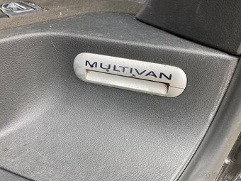 Volkswagen Multivan 2,5 TDi 128kW 7 Míst - 17