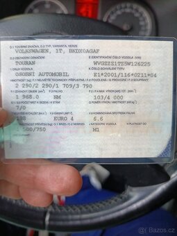 Volkswagen Touran 2.0 TDI - 103 kW -DSG - 7 místní - 17