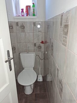 Rodinný dům v Mimoni + garáž SLEVA - 17