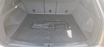 VW Touareg 3.0 TDI DSG 210kW R-LINE 4x4 VZDUCH - 17