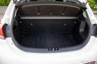 KIA RIO 1.4 Benzín + LPG MT/6 73.30kW 2020 - 17